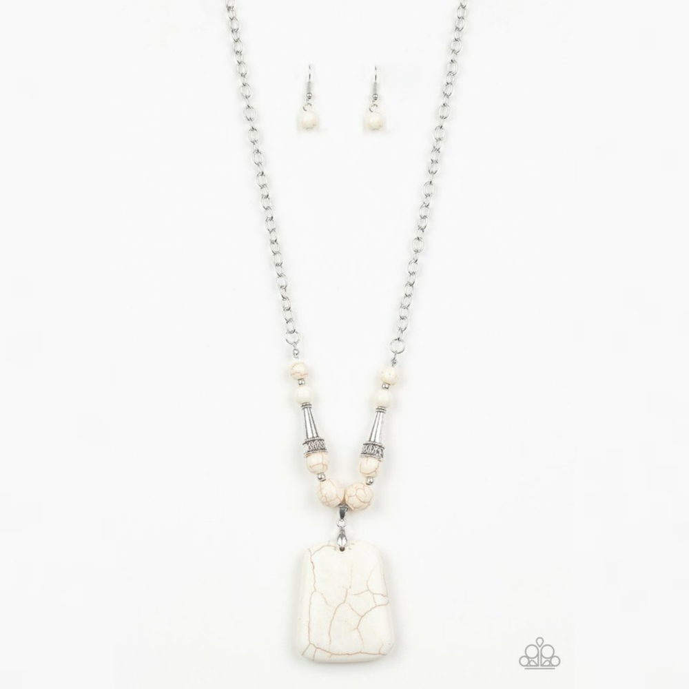 💝 5/ $20 Sandstone Oasis White Necklace Set
